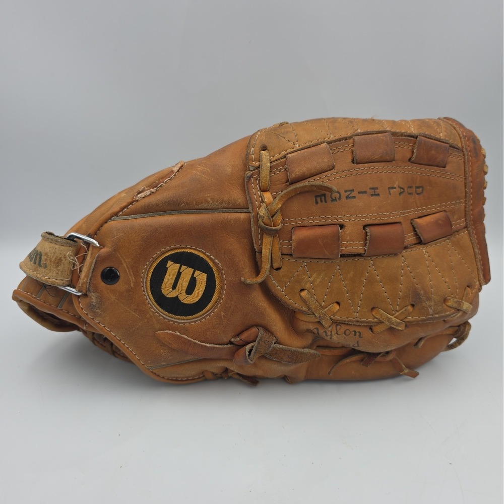 Wilson A2234 Ron Guidry Pro Style Snap Action 12" Baseball Softball Glove RHT